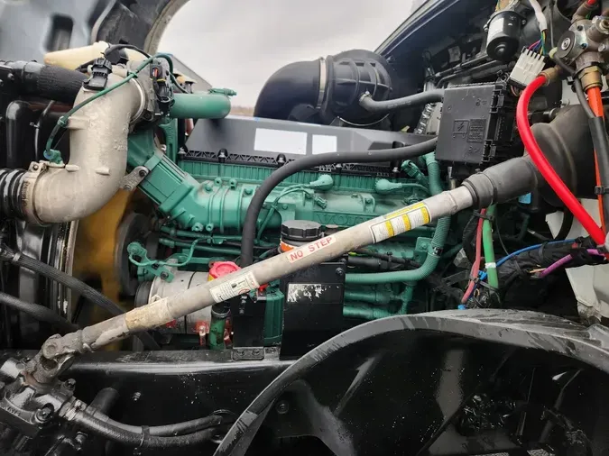 2024 VOLVO VNL64T860fd3dbf579a88e4f7fa78418048c9f777