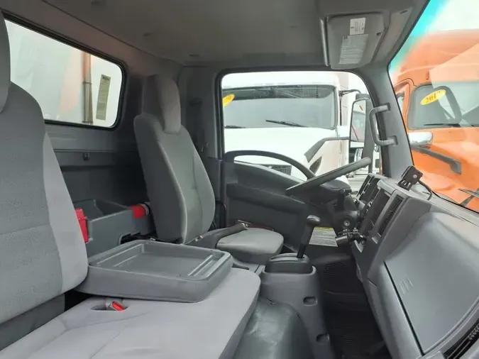 2018 ISUZU NPR