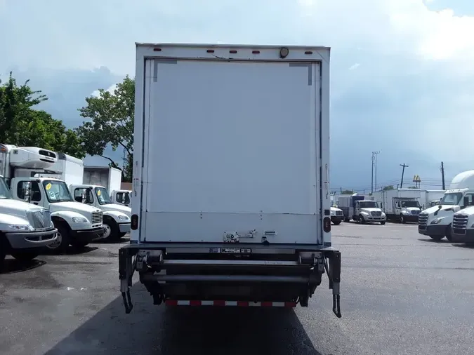 2018 FREIGHTLINER M2 106fd3f0a0571137d7a111b470c2bc5183b