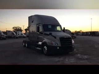 2023 Freightliner Cascadia 126