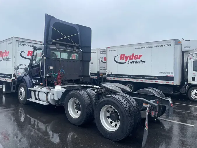 2018 FREIGHTLINER/MERCEDES M2-112