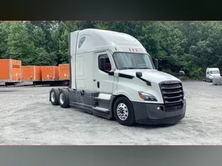 2023 Freightliner Cascadia 126