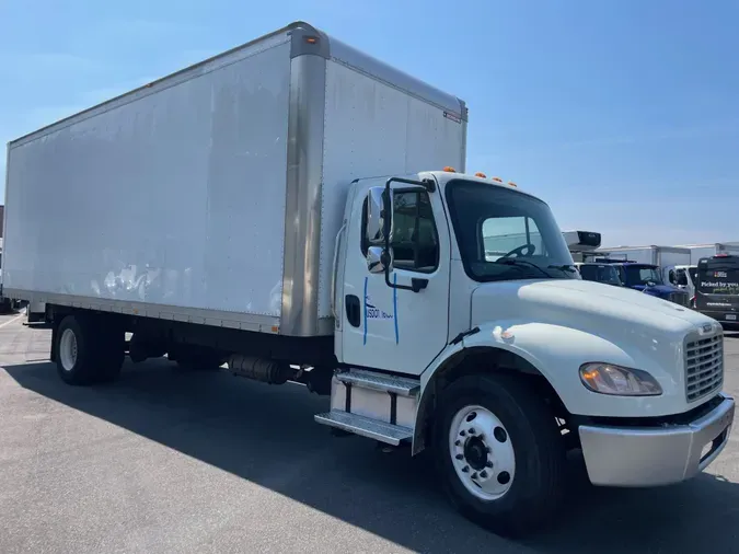 2014 FREIGHTLINER/MERCEDES M2 106