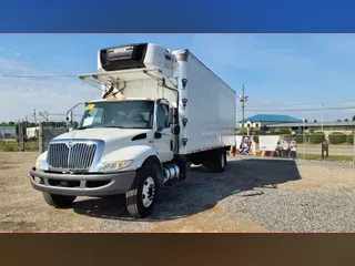 2019 NAVISTAR INTERNATIONAL MV607 (4X2)