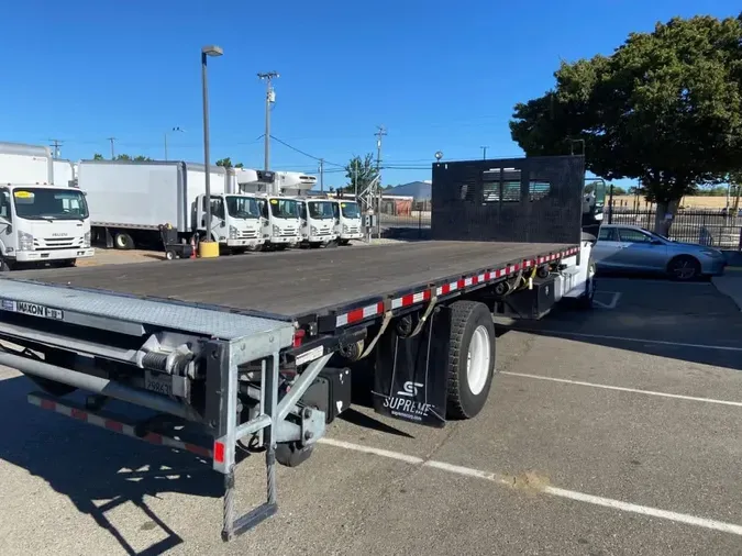 2019 FREIGHTLINER/MERCEDES M2 106fd4e400fde3e0ec1000c10cce5e8ecc9