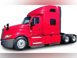 2022 International LT625