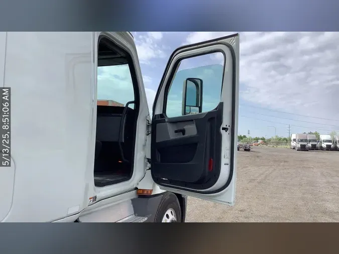 2021 Freightliner Cascadia