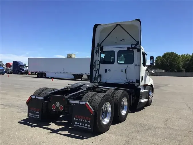 2021 FREIGHTLINER CA126