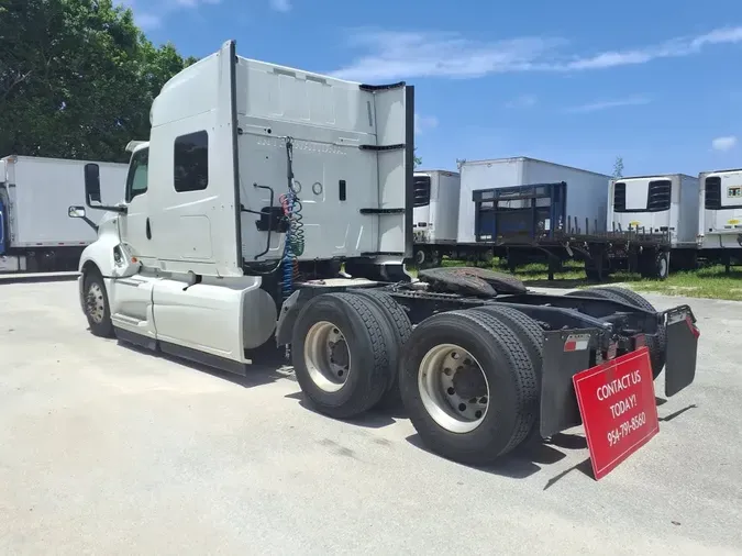 2020 NAVISTAR INTERNATIONAL LT625 SLPR CAB