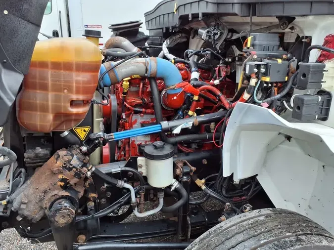 2019 NAVISTAR INTERNATIONAL 4300 SBA