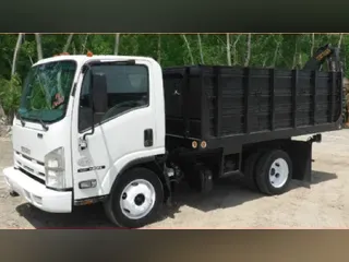 2014 ISUZU NQR