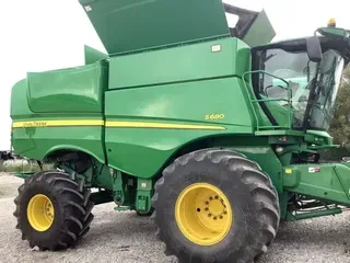 2012 John Deere S680