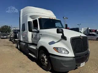 2019 INTERNATIONAL LT