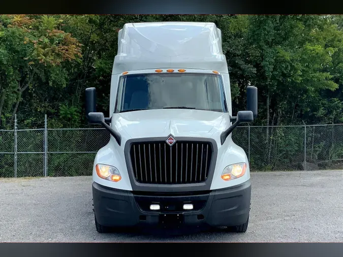 2021 INT LT625 6x4