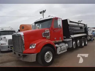 2020 FREIGHTLINER CORONADO 122 SD
