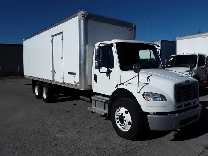 2017 FREIGHTLINER/MERCEDES M2 106