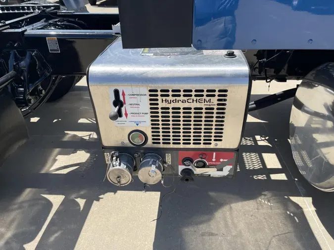 2023 Peterbilt 579