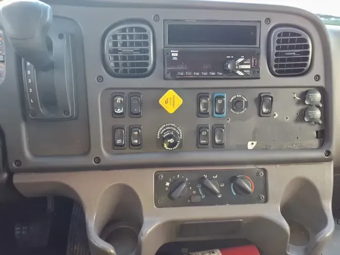 2020 FREIGHTLINER/MERCEDES M2 106