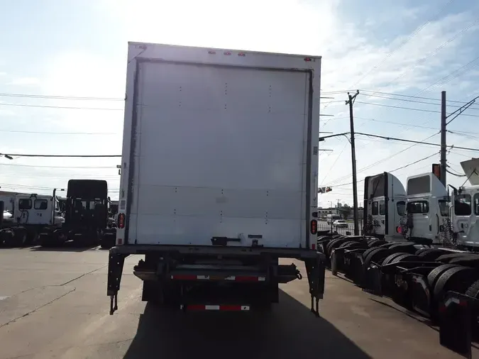 2019 FREIGHTLINER M2 106