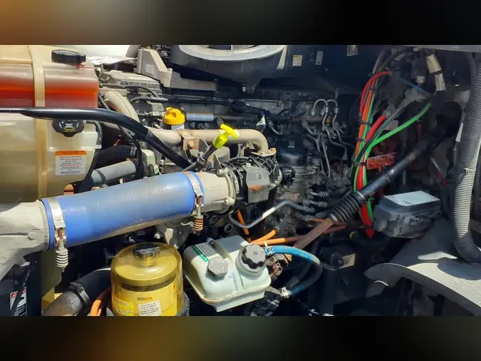 2020 FREIGHTLINER/MERCEDES CASCADIA 125