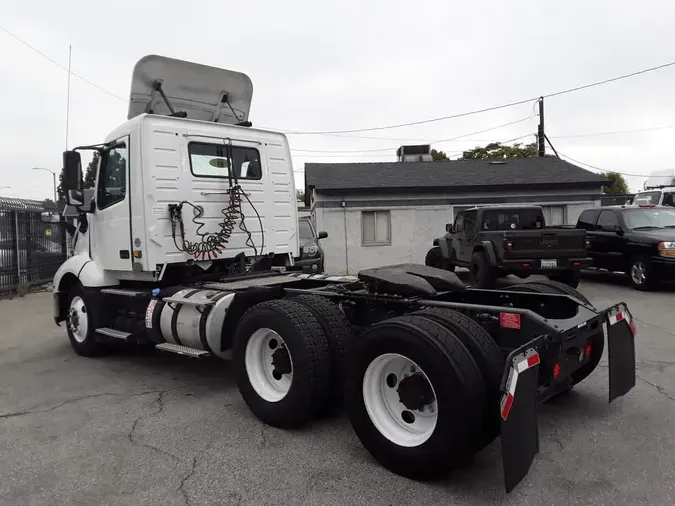 2019 VOLVO VNL64T-300fd6cbc0a891aafb05e341d29a7d2c5b0