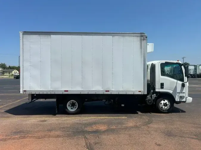 2019 ISUZU NPR-HD