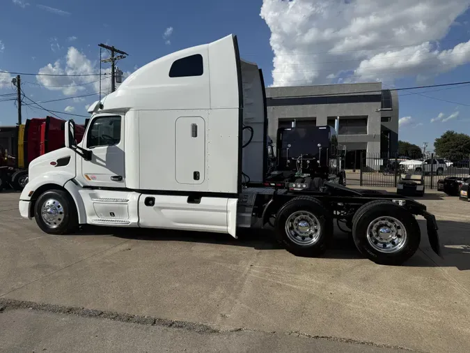 2022 Peterbilt 579