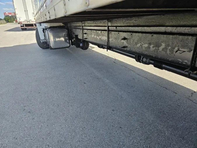 2016 HINO 338