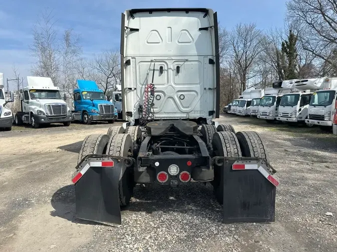 2020 FREIGHTLINER/MERCEDES NEW CASCADIA PX12664