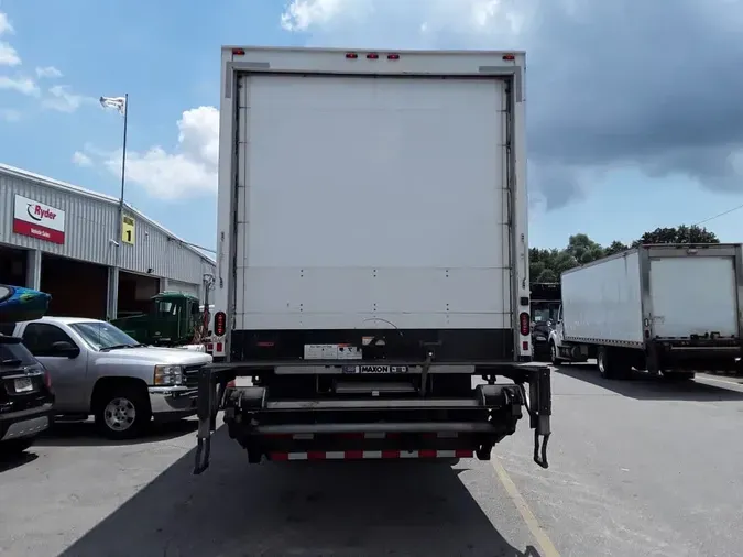 2019 FREIGHTLINER M2 106