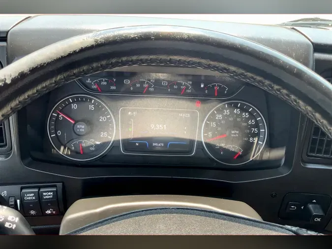 2021 INT LT625 6x4