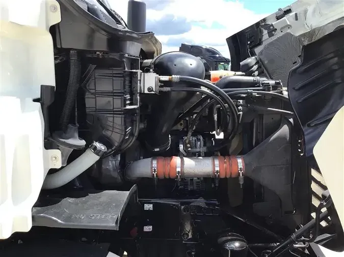 2018 FREIGHTLINER CASCADIA