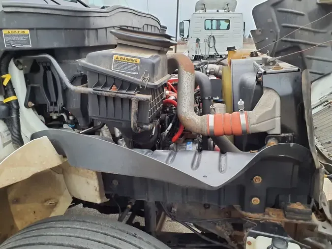 2019 NAVISTAR INTERNATIONAL 4300