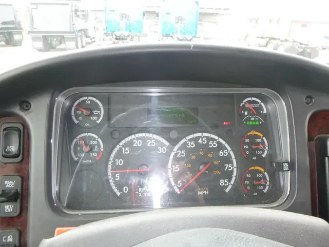 2017 Freightliner Business Class M2 106