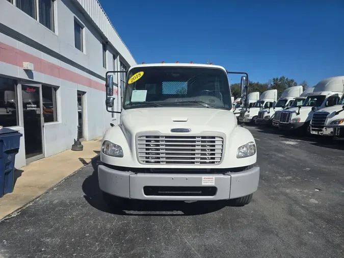 2018 FREIGHTLINER/MERCEDES M2 106