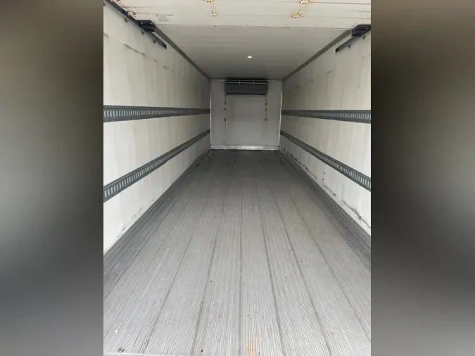 2016 FREIGHTLINER M2 106