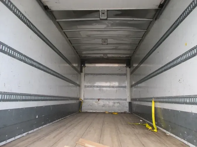 2020 HINO 268