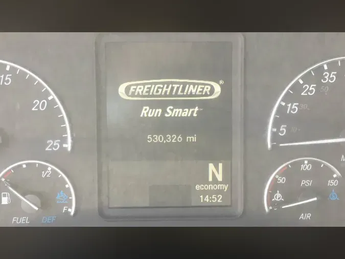 2020 Freightliner Cascadia 126