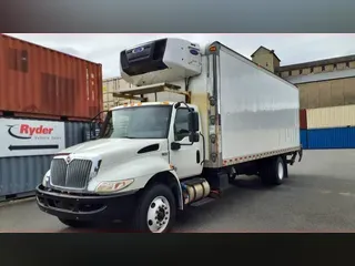 2020 NAVISTAR INTERNATIONAL MV607 (4X2)