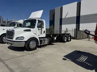 2023 Freightliner Business Class M2 112