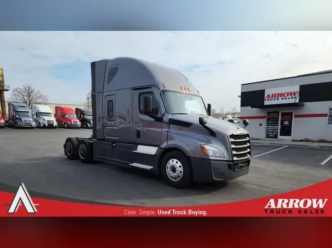 2021 FREIGHTLINER CA126