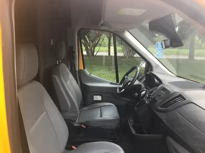 2017 FORD MOTOR COMPANY TRAN250