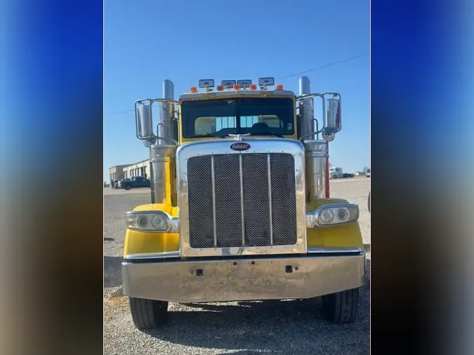 2009 PETERBILT 388