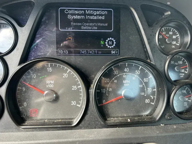 2021 Peterbilt 579