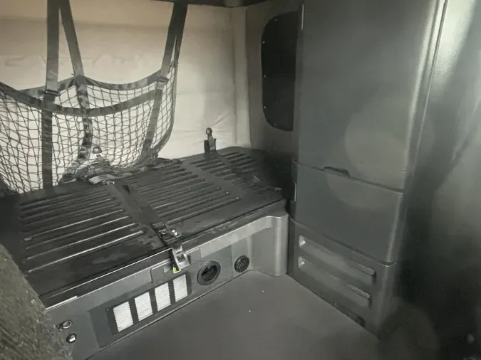 2019 Freightliner Cascadia 126