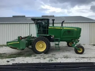 2014 John Deere W235