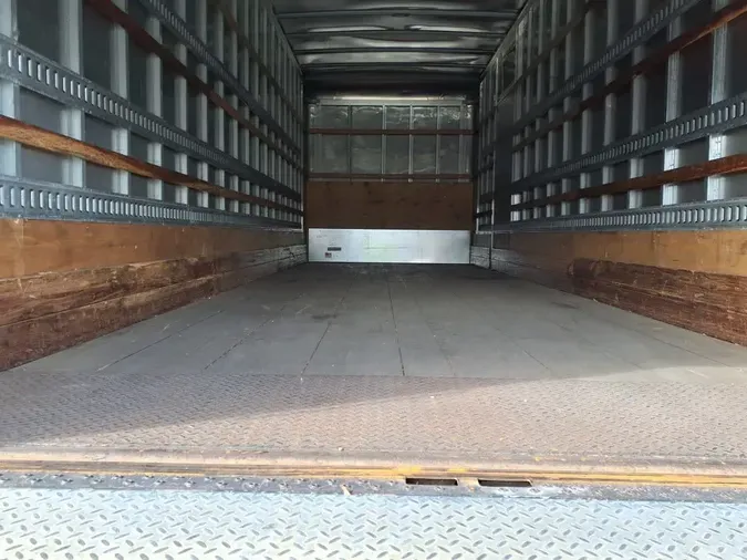 2019 NAVISTAR INTERNATIONAL 4300