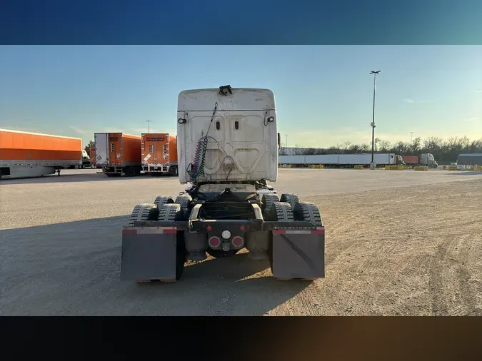 2020 Freightliner Cascadia