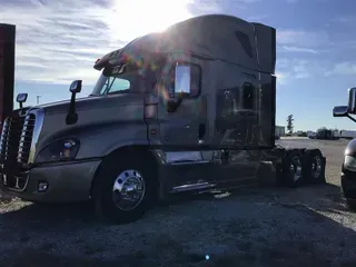 2017 FREIGHTLINER CASCADIA EVOLUTION