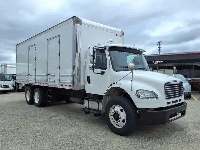 2016 FREIGHTLINER M2 106